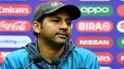 পাকিস্তান ছেড়ে স্থায়ীভাবে ইংল্যান্ডে যাওয়ার বিষয়ে মুখ খুললেন সরফরাজ