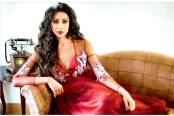 অন্তরঙ্গ দৃশ্যে নিয়ন্ত্রণ হারান অভিনেতা, যা করেছিলেন অনুপ্রিয়া