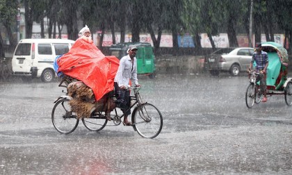 টানা ৫ দিন দেশজুড়ে বজ্রবৃষ্টির আভাস
