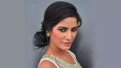 ইমরান হাশমির কাছে যা চাইলেন পুনম