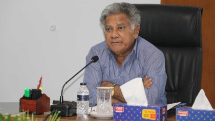 সমুদ্রবন্দর রক্ষায় নৌবাহিনীকে যুক্ত করার পরিকল্পনা চলছে: উপদেষ্টা ড. এম শাখাওয়াত