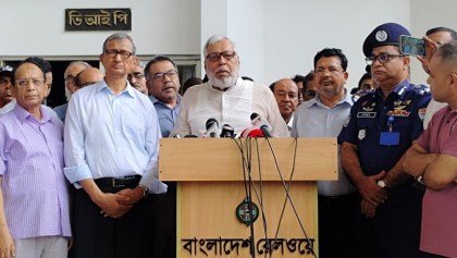 কিছু সীমাবদ্ধতা থাকলেও এবারের ঈদযাত্রা স্বস্তিদায়ক হয়েছে: রেলওয়ে উপদেষ্টা