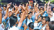 এসএসসি ও সমমানের পরীক্ষায় পাসের হার ও জিপিএ-৫ দুটি কমেছে