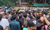 এসএসসি পরীক্ষায় পাসের দাবিতে শিক্ষা বোর্ডের সামনে বিক্ষোভ