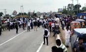 টাঙ্গাইলে ডিপ্লোমা শিক্ষার্থীদের মহাসড়ক অবরোধ