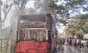 বরিশালের উজিরপুরে চলন্ত বিআরটিসি বাসে আগুন