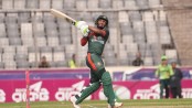 পাকিস্তানের বিপক্ষে ক্যারিয়ারের প্রথম সেঞ্চুরির দেখা পেলেন তানজিদ তামিম