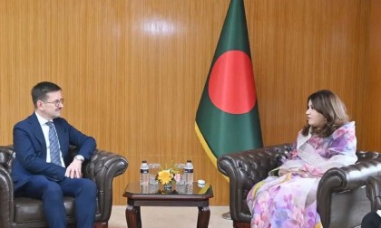 ইউরোপে অভিবাসনের জন্য আরো আইনি পথ খোলা প্রয়োজন : পররাষ্ট্র প্রতিমন্ত্রী