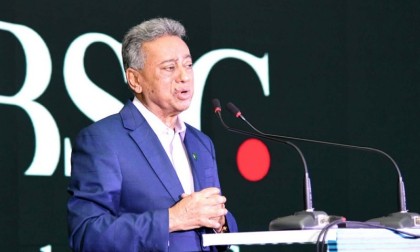 অর্থনৈতিক সেক্টরগুলোকে রাজনৈতিক প্রভাবমুক্ত রাখার ঘোষণা অর্থমন্ত্রীর
