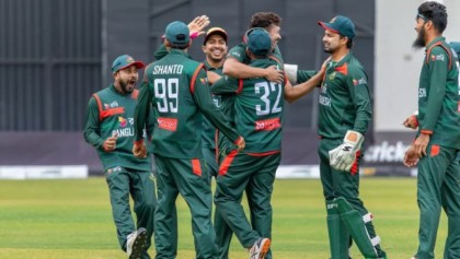 জিম্বাবুয়েকে ১৪১ রানে গুঁড়িয়ে দিল বাংলাদেশ