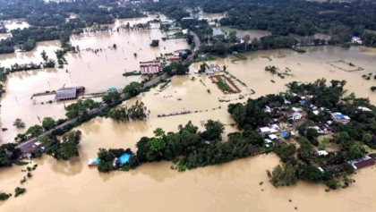 টানা বর্ষণে ফের জলাবদ্ধ চট্টগ্রাম নগরী, ৭ উপজেলায় বন্যার অবনতি