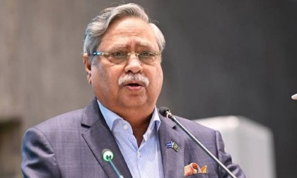 ল্পনা-কল্পনার অবসান ঘটিয়ে পদত্যাগ করলেন রাষ্ট্রপতি