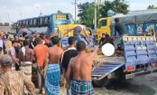 কালিয়াকৈরে বাসের সঙ্গে ট্রাকের ধাক্কা, নিহত ২