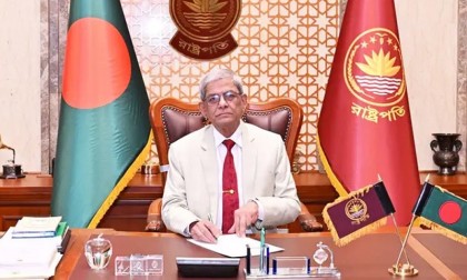 বঙ্গভবনেনবনির্বাচিত রাষ্ট্রপতি মির্জা ফখরুল ইসলামের কার্যক্রম শুরু