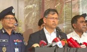 লুট হওয়া ও অবৈধ অস্ত্র উদ্ধারে তথ্য দিলে ২ লাখ টাকা পুরস্কারের ঘোষণা স্বরাষ্ট্রমন্ত্রীর