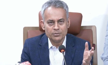 সরকার নির্ধারিত ভাড়ার ১ পয়সা বেশি আদায় করা হলে রুট পারমিট বাতিল: সড়ক মন্ত্রী